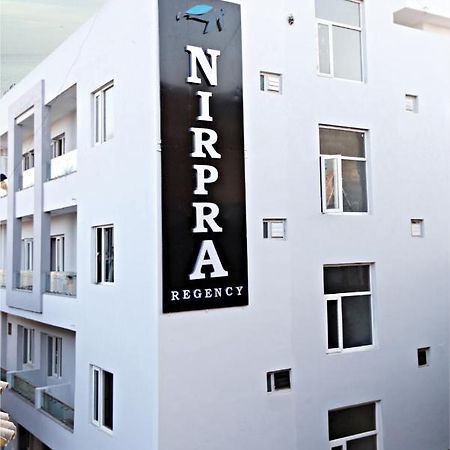 Nirpra Regency Otel Yeni Delhi Dış mekan fotoğraf
